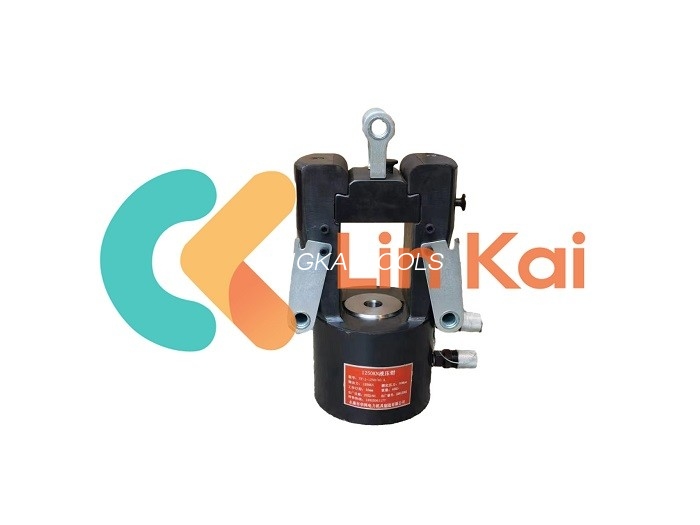 Machine de presse hydraulique avec pompe motorisée pour la jonction des conducteurs ACSR