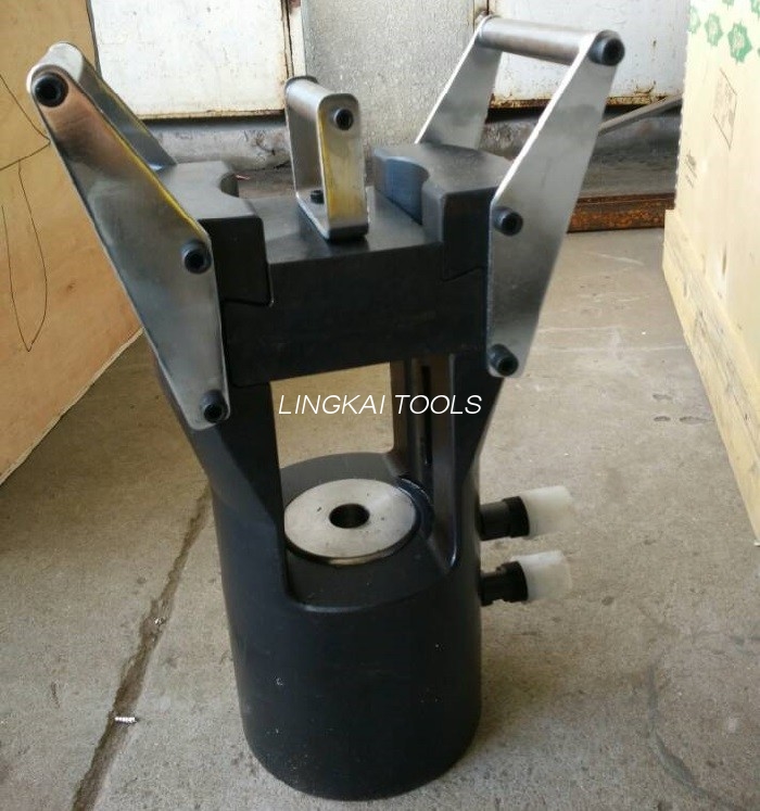 Course hydraulique du compresseur 24mm du câble métallique 1250KN pour sertir les bornes 14-76mm