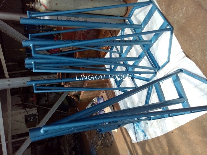 Équipement de fabrication de câble de support de bobine de fil hydraulique 5 - 10 tonnes avec des roues