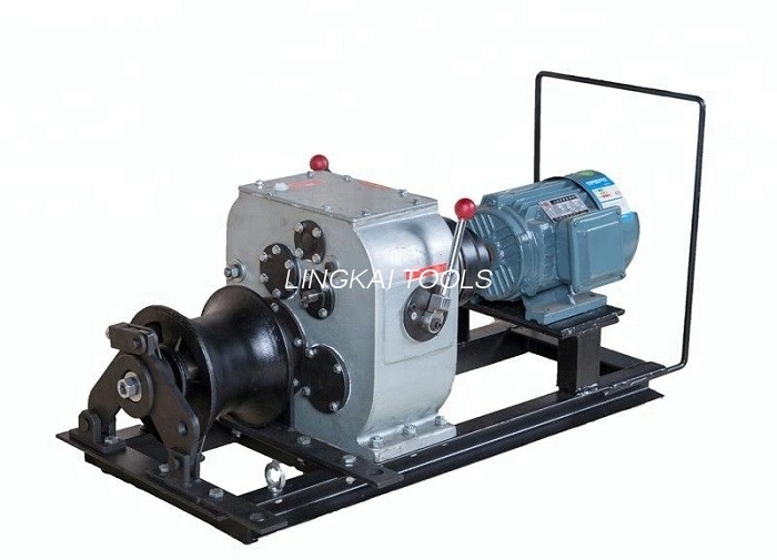 Machine/fil de poulie de câble électrique de 50KN 380V tirant des outils 3 ans de garantie
